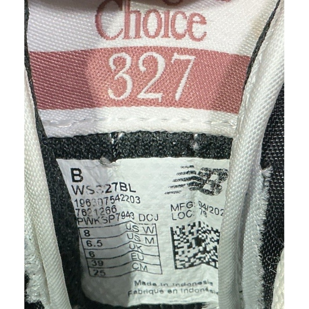 New Balance 327 Womens Size 8 B Black White Gum Suede Sneakers Shoes WS327BL - Picture 12 of 12